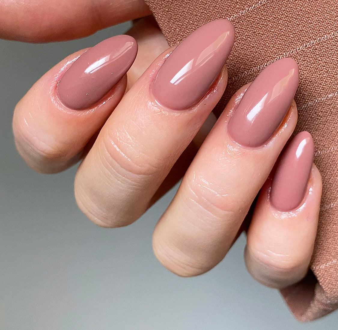 Nude nail outlet paint